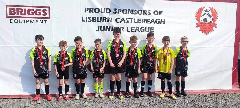 Young players with league presentation medals